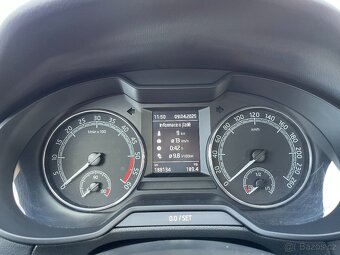Škoda Octavia 1,6 TDi DPH 1xMaj, ALU, Výhřev - 10