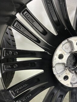 letní originál sada Škoda Superb III Canopus 19" 5x112 - 10