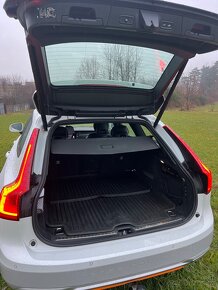 Volvo V90 Cross Country 2.0 diesel - 10