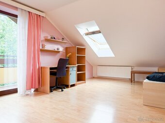 Pronájem bytu 5+kk 190 m² + garáž - 10
