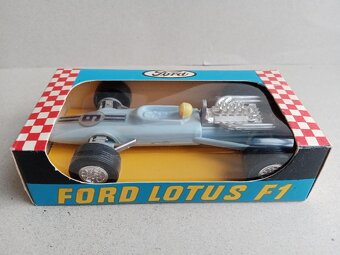 Formule F1- Ford, Lotus Směr Praha, stará hračka ČSSR - 10