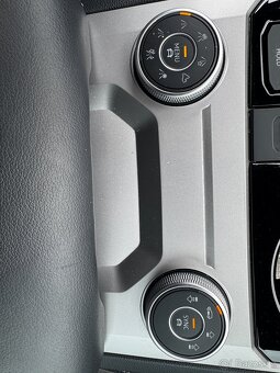 Volkswagen Touareg, R-Line V6,Taž,Masáž,Pano,Záruka,DPH - 10