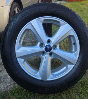 Zimní kola Nokian 235/60/R18 - 10