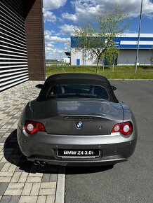 BMW Z4 E85 3,0i 125tkm, Sterlinggrau, Manuál, Xenony - 10