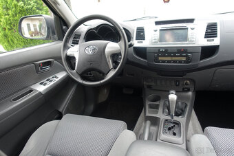 Toyota Hilux DC 3.0 I D-4D pick up A/T, 126kW, 4d. - 10