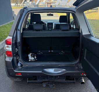 Suzuki Grand Vitara 2,4i 4x4 benzín 122kw - 10