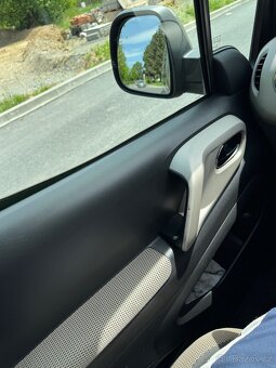 Citroen Berlingo Multispace 1.6 - 10