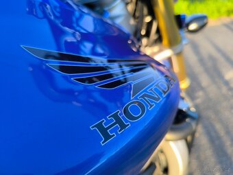Honda CB 600F Hornet - 10