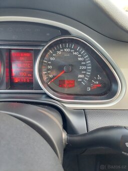 Audy Q7 3.0 tdi, 171 kw - 10