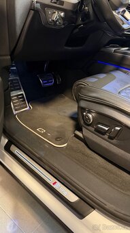 Audi Q7 - 10