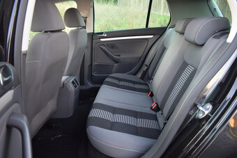 VW Golf 5 1.4 TSi UNITED, 90kW, SERVISKA, 5 dveří, rok 2008 - 10