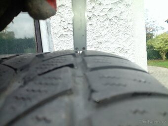 Zimní 255/55 R18 Continental cena za celou sadu, staré pneu - 10