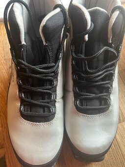 Běžky komplet s botami a hůlkami - 10