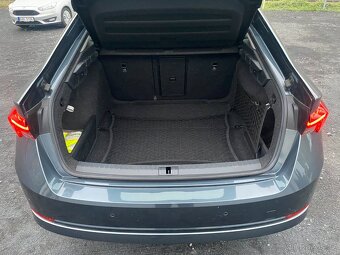 Škoda Octavia IV 2.0TDI 110kW DSG SPORT PAKET - 10