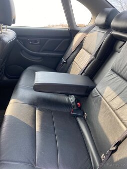Subaru Legacy 2.5i - 10