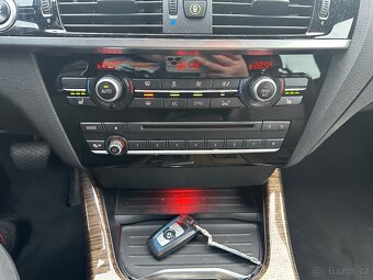 BMW X3 F25 3.0d 190kW XDrive Čr 2maj Mpacket + Xline - 10