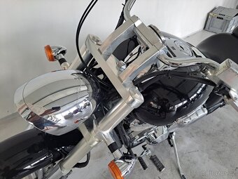 Honda VTX 1800 - 10