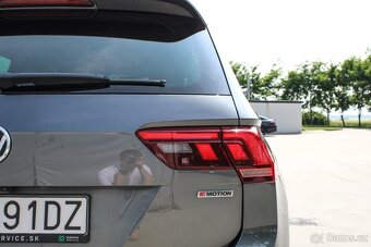 Volkswagen Tiguan 2.0 BiTDI 4MOTION DSG OFFROAD 176KW - 10