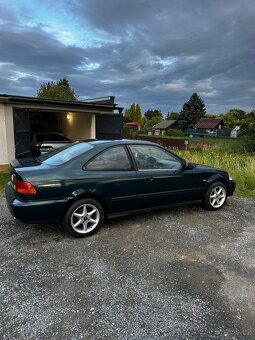 Honda civic 6g coupe - 10