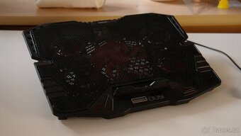 HP Pavilion Gaming 15 / RTX 3050 + chladící podložka - 10