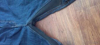 Výbava na moto - helma, rukavice, džíny, boty - 10