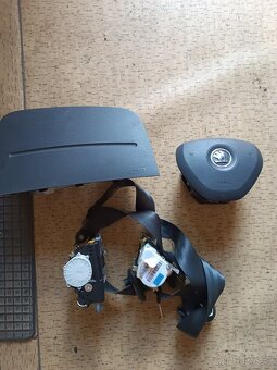 Skoda Roomster scout facelift - předek vozu 1,2 mpi 9910 - 10