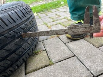 alu disky 16' AEZ včetně letních pneu Barum Bravuris 5 - 10