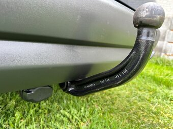 FORD S-MAX 2.2TDCi TITANIUM model 2013 facelift - 10