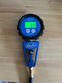 Motion Pro Racing 60Psi Digital Tire Pressure Gauge - 10
