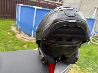 Skútr Kymco Agility 16+ včetně helmy - 10