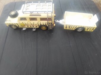 Staré Hračky Puch a Land rover - 10