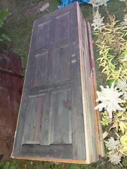 Dveře včetně zárubně (dřevo masiv) - 10