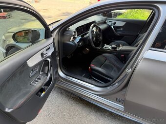 Mercedes AMG A45S 4matic+ - 10