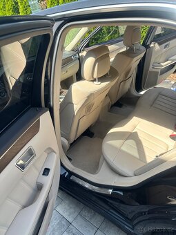 Mercedes-Benz Třídy E, 350d 4MATIC - 10
