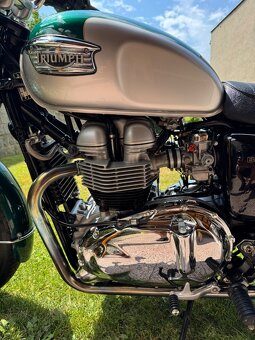 Triumph Bonneville 800 1.maj. 13tKm - 10