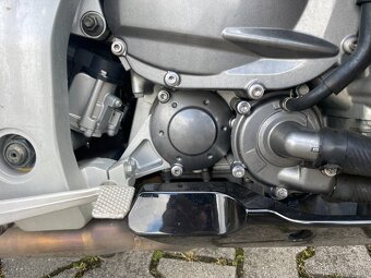 Yamaha FJR 1300 - 10
