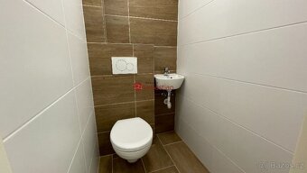 Pronájem bytu 3+kk v ulici A.Sochora v Teplicích (1902) - 10