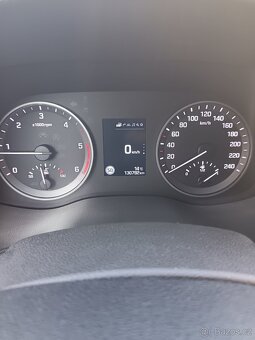 Hyundai tucson 1.7 crdi 85kw - 10