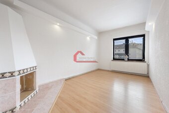 Pronájem, byt 4+1 Hodonín, Zámecká, centrum, cihlový, částeč - 10
