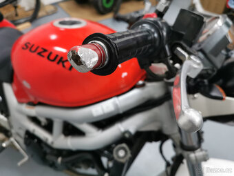 Suzuki SV 650 S - 10