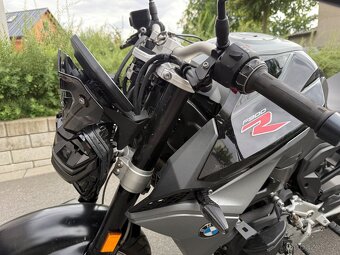 Bmw F 900 R 77kw rv:2021/2 lehce poškozena. - 10