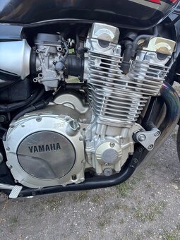 Yamaha XJR 1300 - 10