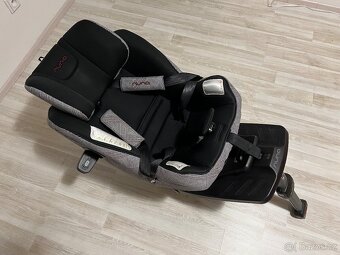 Autosedačka Nuna Prym - 10