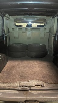 Opel Vivaro 1,9 CDTI Long - 10