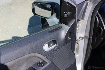 Ford Fiesta 1,4i 59KW, KLIMA, ČR, STK 12/2025, r.v. 2005 - 10