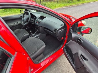 Peugeot 206+...spolehlivé auto za rozumnou cenu - 10