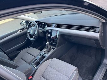 VW PASSAT VARIANT BUSINESS 1.5TSI DSG rv.2024 - 10
