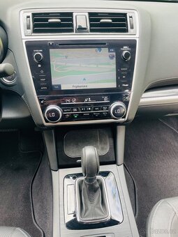 Prodám Subaru Outback - 10