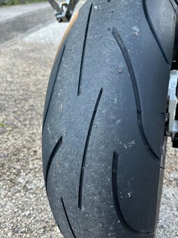 Yamaha R6 (2000) – VR46 Day Moon Edition – 88 kW - 10