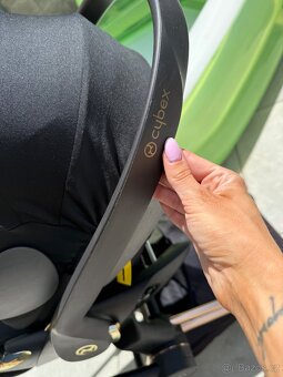 Prodám autosedačku Cybex Cloud Z i-Size – Jeremy Scott Wings - 10
